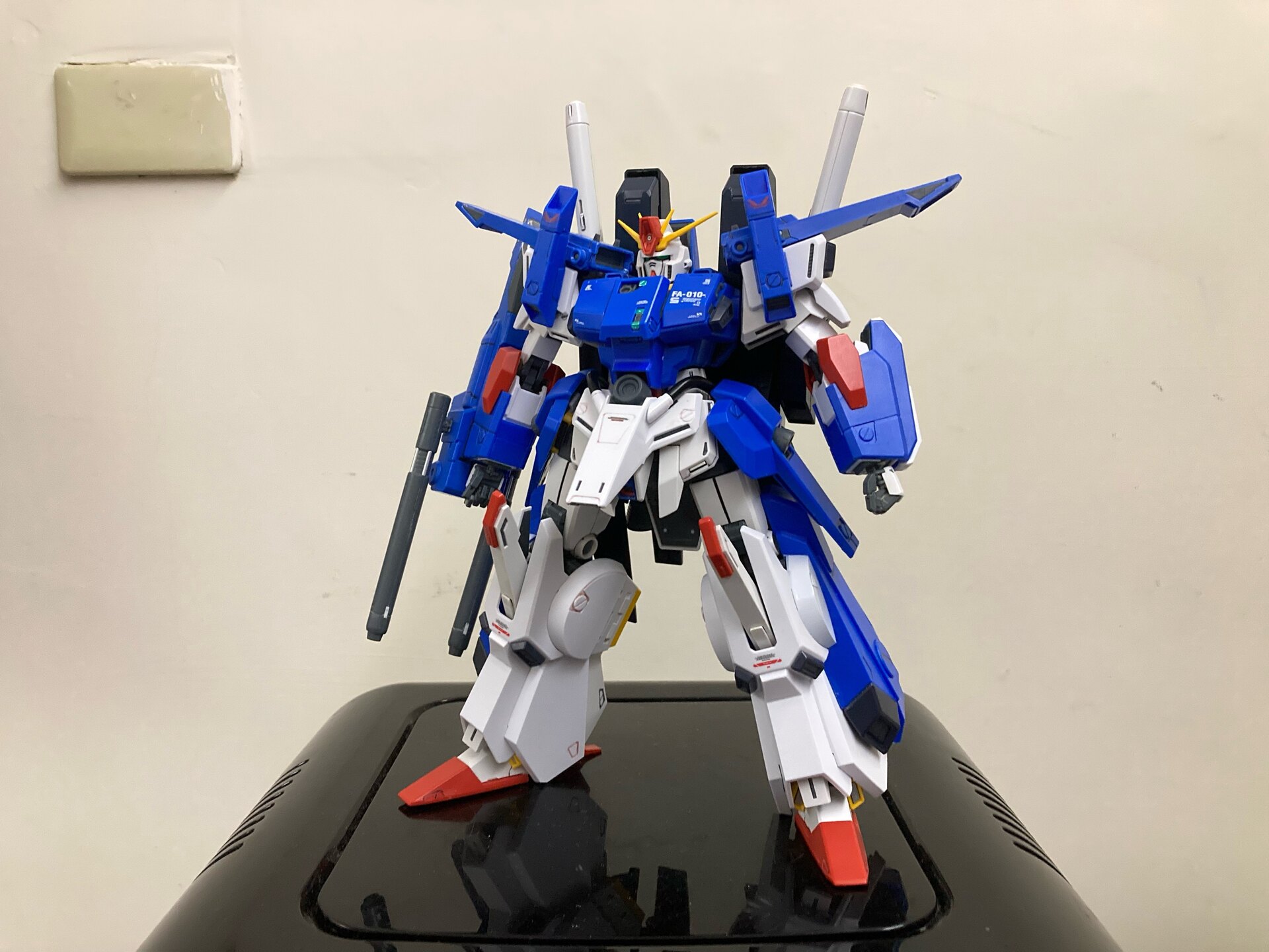 20230717 MG 全裝甲ZZ鋼彈 烈火的咆哮 - a128098527的創作 - 巴哈姆特
